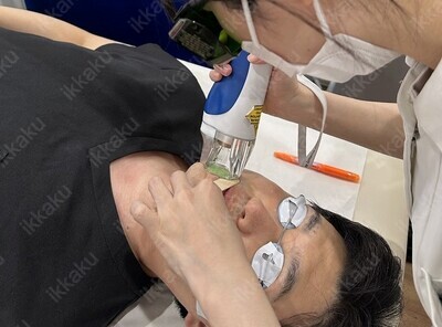 スプレンダー❌：スタッフ定期研修